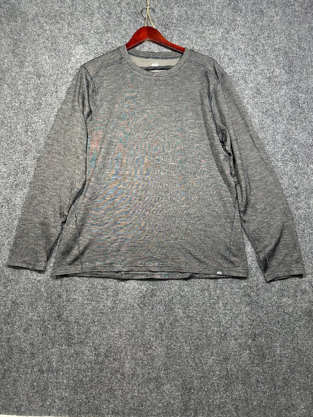 REI Coop Tee Shirt Mens Large Gray Long Sleeve Crew Neck Pullover